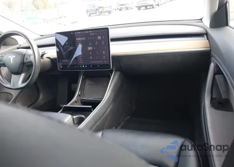 2018 Tesla Model 3 Long Range/Mid Range from USA, damaged, VIN 5YJ3E1EA7JF173488